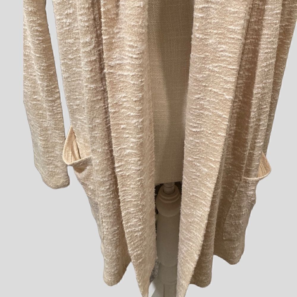 89th & Madison Open Front Beige and Cream Cardigan - Picture 3 of 9